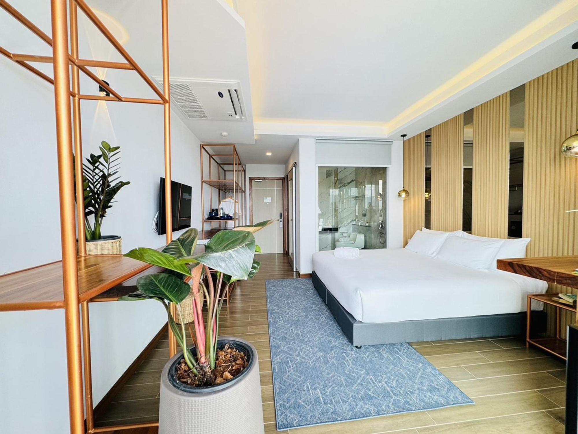 The Blue Hotel - Sha Plus Chalong Room photo