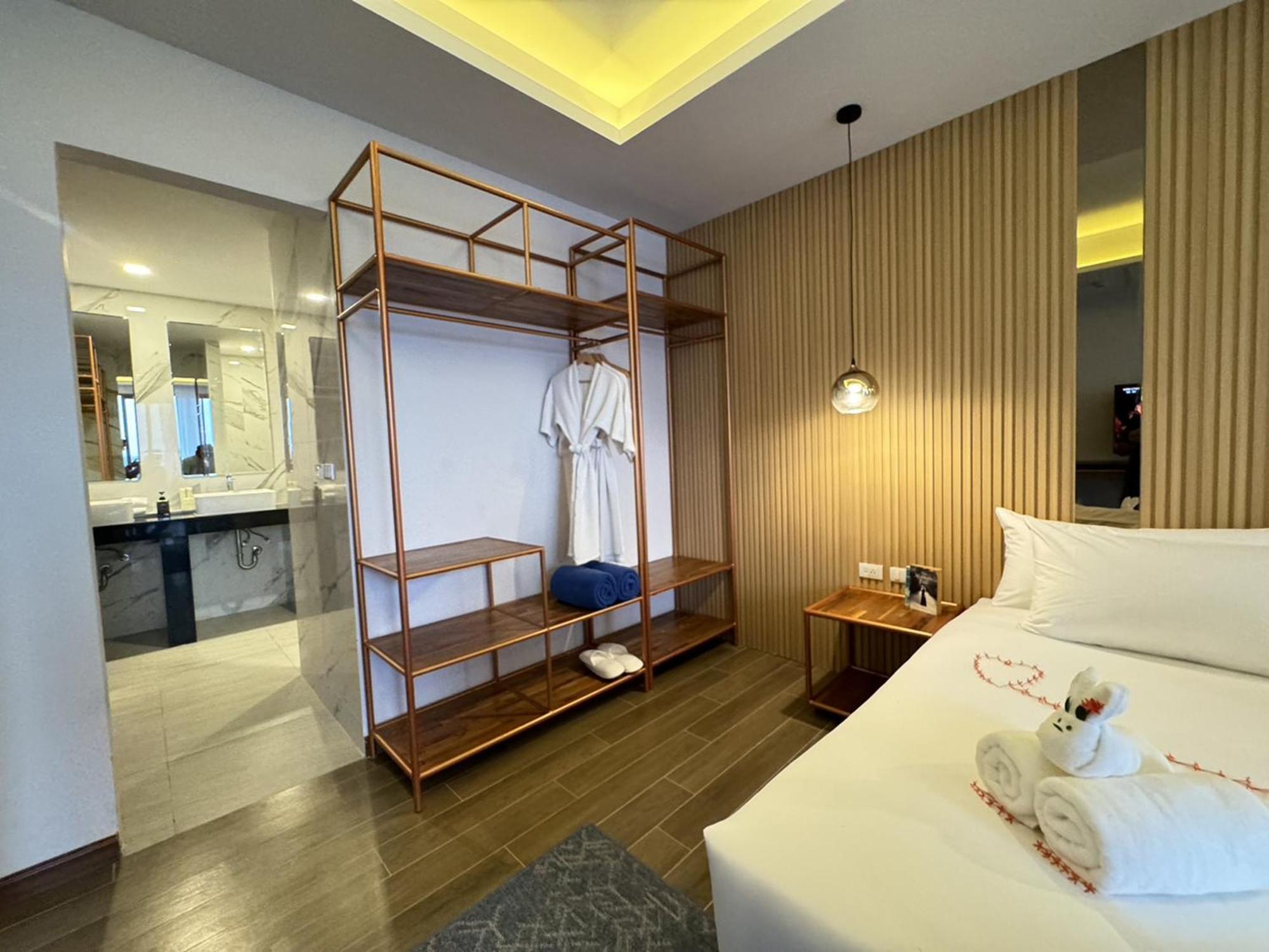 The Blue Hotel - Sha Plus Chalong Room photo