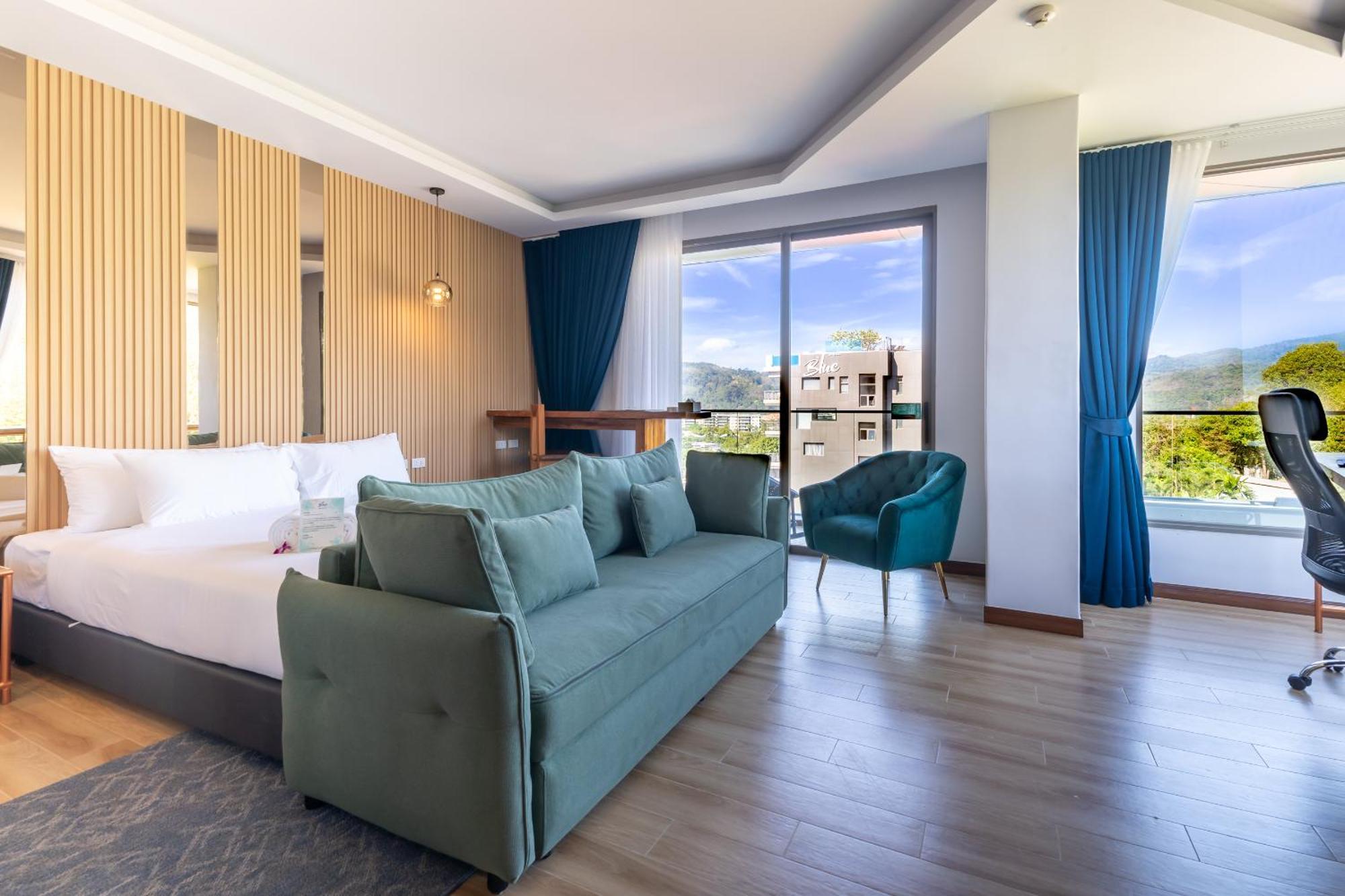 The Blue Hotel - Sha Plus Chalong Room photo